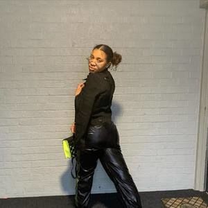 Meet your Posher, Dashawna